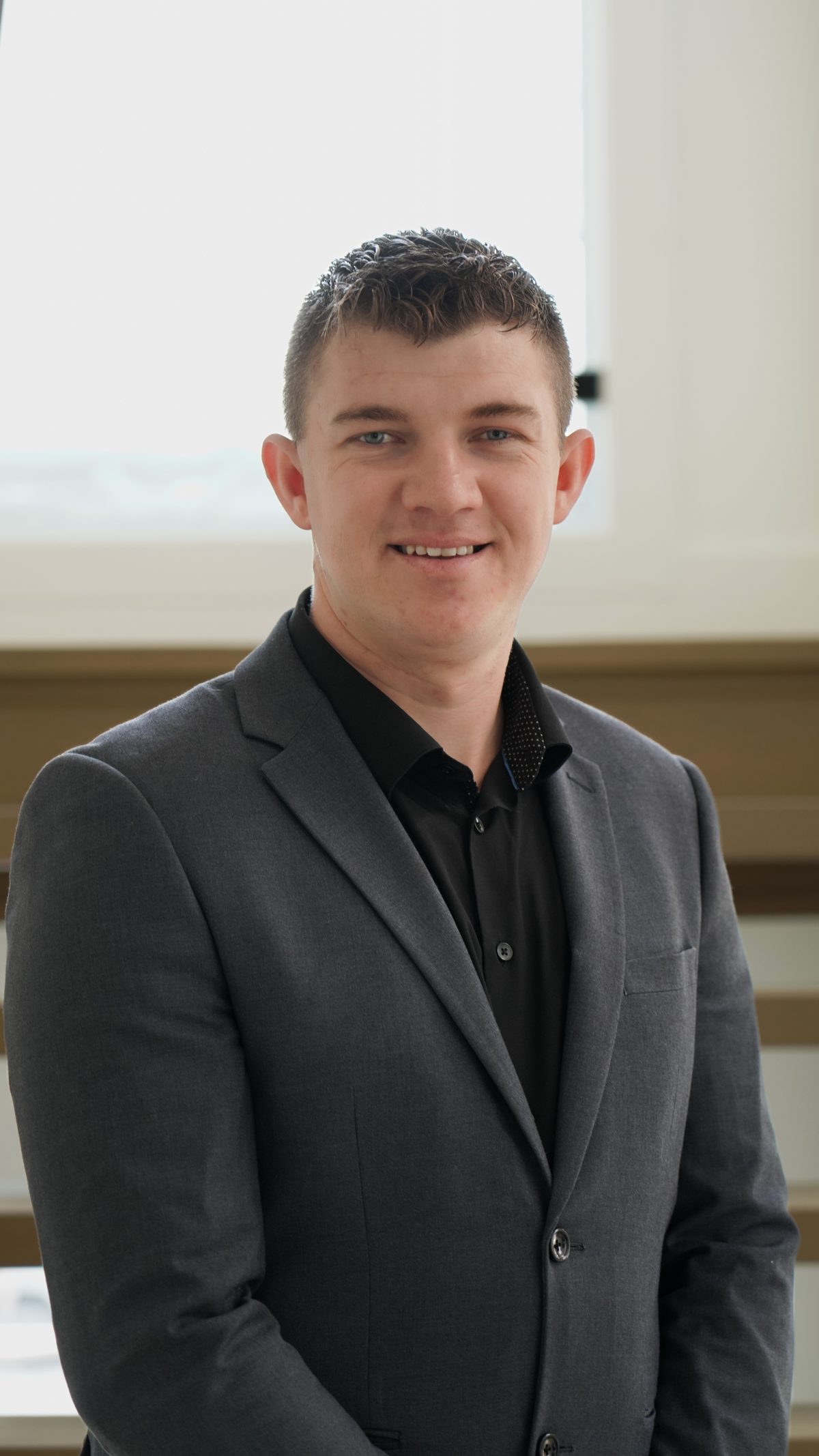Abe Thiessen, buyer's agent helping first time home buyers near Listowel, Ontario